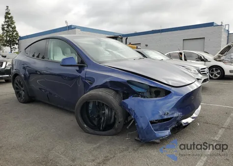 2023 Tesla Model Y z USA, uszkodzony, nr VIN 7SAYGDEE5PF632968
